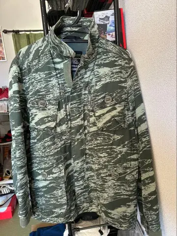 백 채널 고스트 라이온 카모 자켓