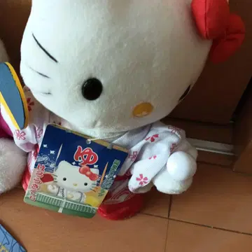 헬로키티 유카타 봉제 인형
