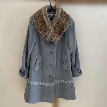 그레이 퍼 옷깃 레이스 장식 코트 M 사이즈