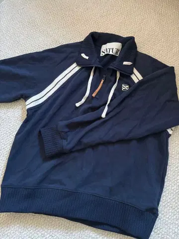 SATUR Lawton Half Zip-up Sweatshirt