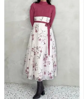 플라워 도킹 코르셋 니트 원피스 꽃무늬 M 사이즈