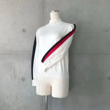 택 포함 새상품 배색 바이컬러 라인 하이넥 니트 화이트 M