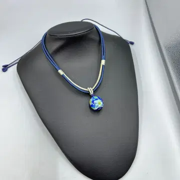 245 빈티지 유리 파랑과 그린 비즈 목걸이