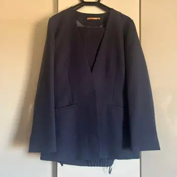 RHYME 네이비 노카라 수트 셋업