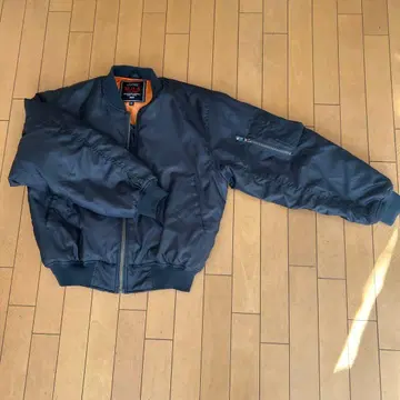 M.O.A MA-1 자켓 M 사이즈