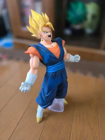 제일복권 드래곤볼Z C상 초 베지트 MASTERLISE