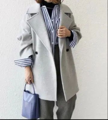 새상품급 SHIPSany 울 테일러드 코쿤 숏코트 쉽스