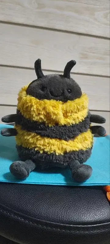 Albee Bee 알비 벌 제리캣 새상품