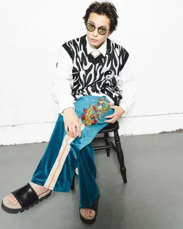 중간 먹고 싶다 팬츠