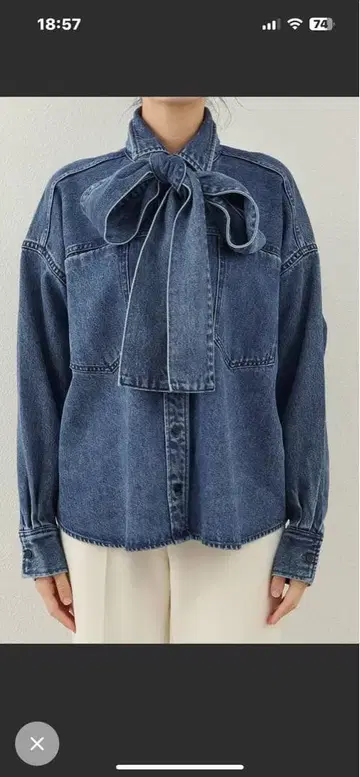 현행 데님 보타이 셔츠 윔 가젯