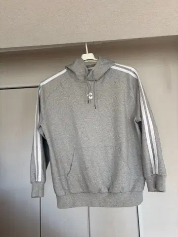 크로노스 후드티