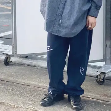 SPUT Performance 로고 스웨트 팬츠 네이비