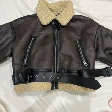 [ 새상품급 ] ZARA 라이더스 무스탕 자켓 브라운 보아 S사이즈