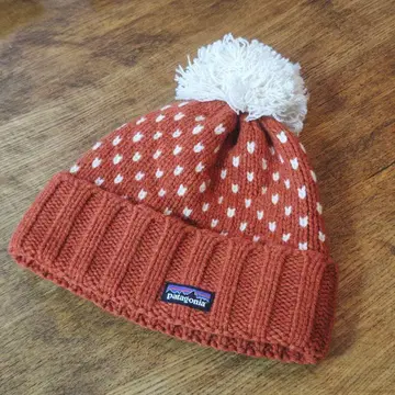 [ 미사용 새상품 ] patagonia 스노우벨 비니