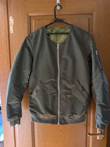 SANDINISTA 산디니스타 노카라 리버서블 플라이트 자켓