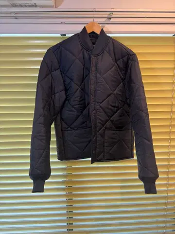 스냅 의류 퀼팅 자켓 네이비