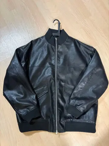 [ 새상품 미사용 ] 워크맨 신세틱 가죽 립 블루종 블랙 L 사이즈