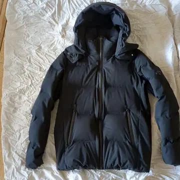 미즈사와 다운 앵커 블랙 다운 자켓 후드 부착