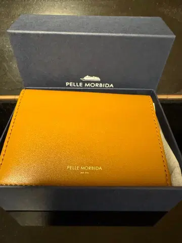 PELLE MORBIDA 3단 폴더형 지갑 카멜