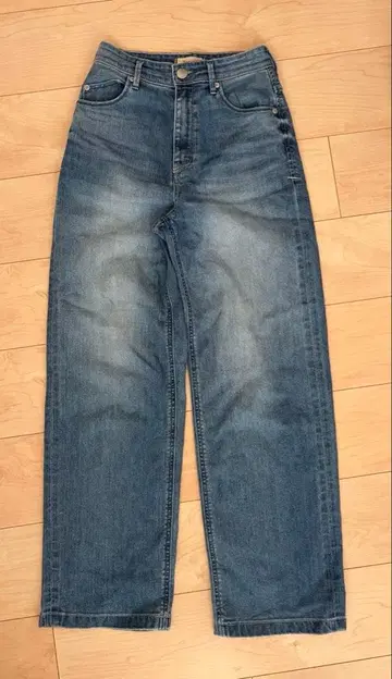 YANUK Really Light 와이드 스트레이트 LILITH 23