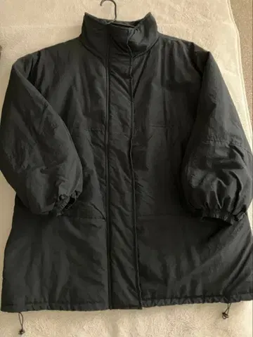 사만사 모스모스 충전솜 코트 블랙