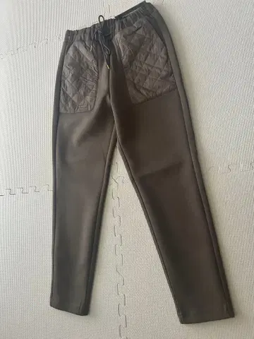 안피로 팬츠 M 사이즈