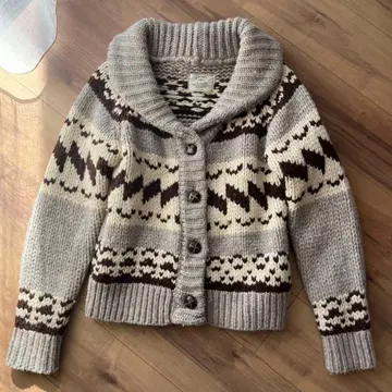 Ungrid 카우친 아우터