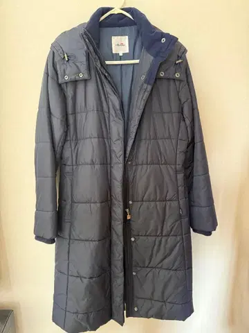 다크 블루 롱 기장 다운 자켓 엘레쎄