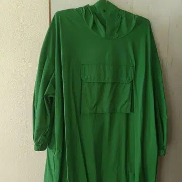 새상품 나곤스탠스 나일론 원피스