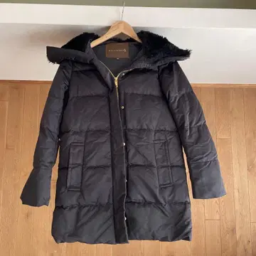 매킨토시 다운 코트