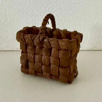 산포도 미니어처 바스켓 펜던트