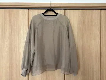 Bab 바브 맨투맨 ( 시어 레이어드 쭈리 맨투맨 )