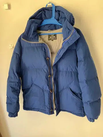 다운 자켓 BEAMS