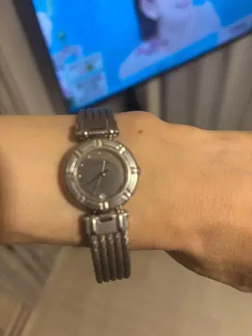 여성용 손목시계 알레산드라 아우라