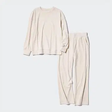 UNIQLO (유니클로) 울트라 스트레치 스무스 세트