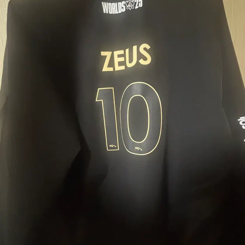 Zeus Insurance 25 HLE Hanwha Life Insurance Zeus Choi Woo-je Size 95 Worlds Uniform ...