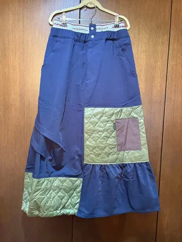 새상품 FRAPBOIS 스커트