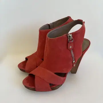 belle 빨간색 스웨이드 오픈토 샌들