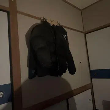 블랙 다운 자켓