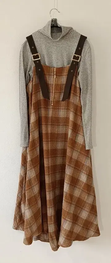 오버롤 스커트 원피스 체크 무늬 브라운 갈색