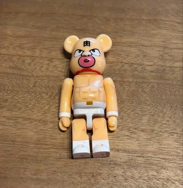 베어브릭 근육맨