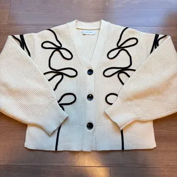 ADAM ET POPE 아이보리 가디건