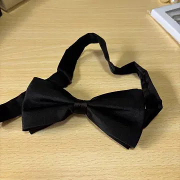 나비 넥타이 블랙