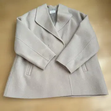 Doux Archives 베이지 울 코트