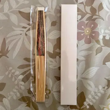 파르코 파프리카 콜라보 부채