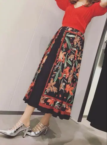 플라워 프린트 플레어 스커트