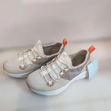 스니커즈 HEAL ME 택 포함 새상품