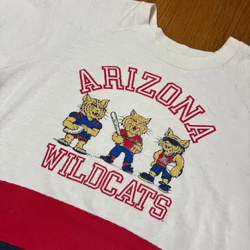 70s 빈티지 와일드 캣츠 맨투맨 와일드 캣츠