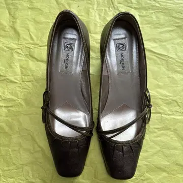 Michel Klein 펌프스 골드 22cm