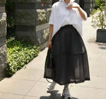 Lig. 리그 도트 시어 볼륨 스커트 차콜 그레이 S 사이즈